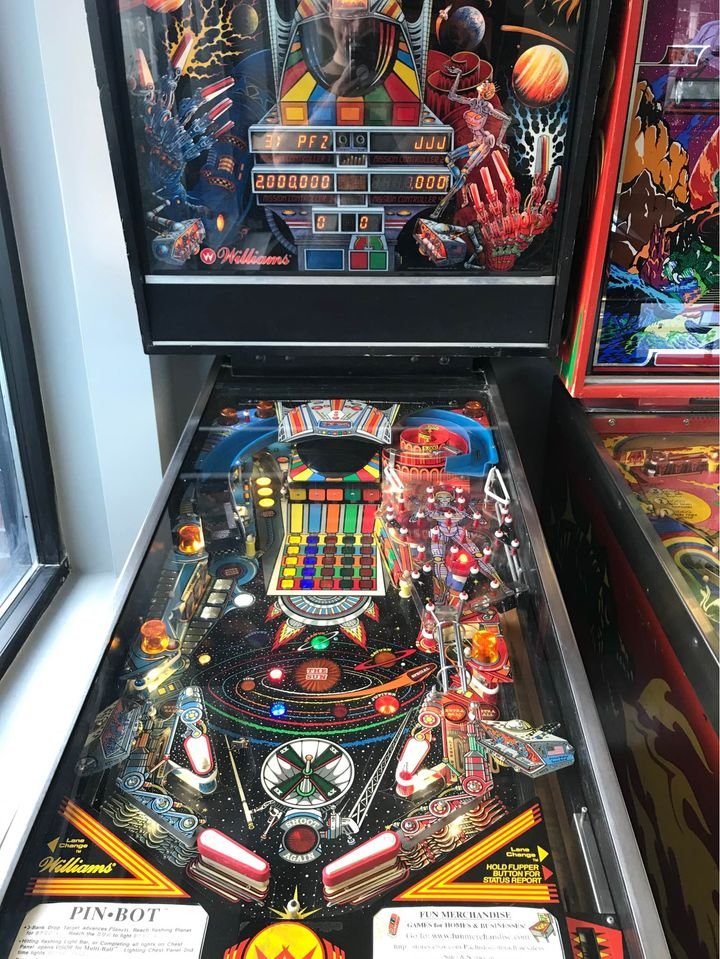 Máquina de pinball Pinbot Williams campo de juego RARA OPERADA CON MONEDA