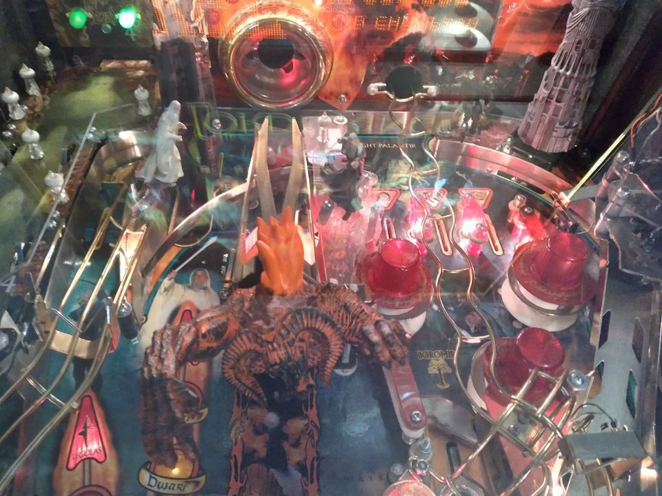 Buy Lord of the Rings Pinball Machine Online - Image 7