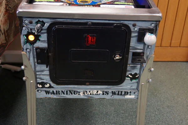 Buy SCARED STIFF Pinball Machine Online - Image 4