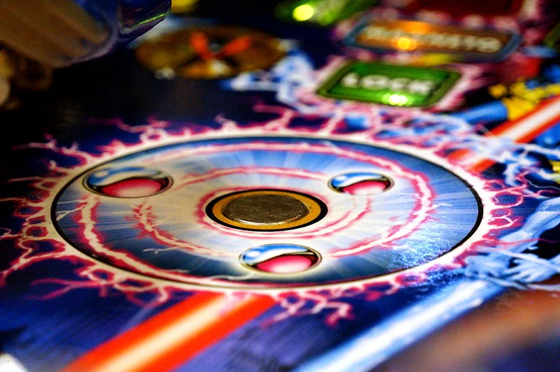 Buy Stern X-Men Pro Pinball Machine - Image 8