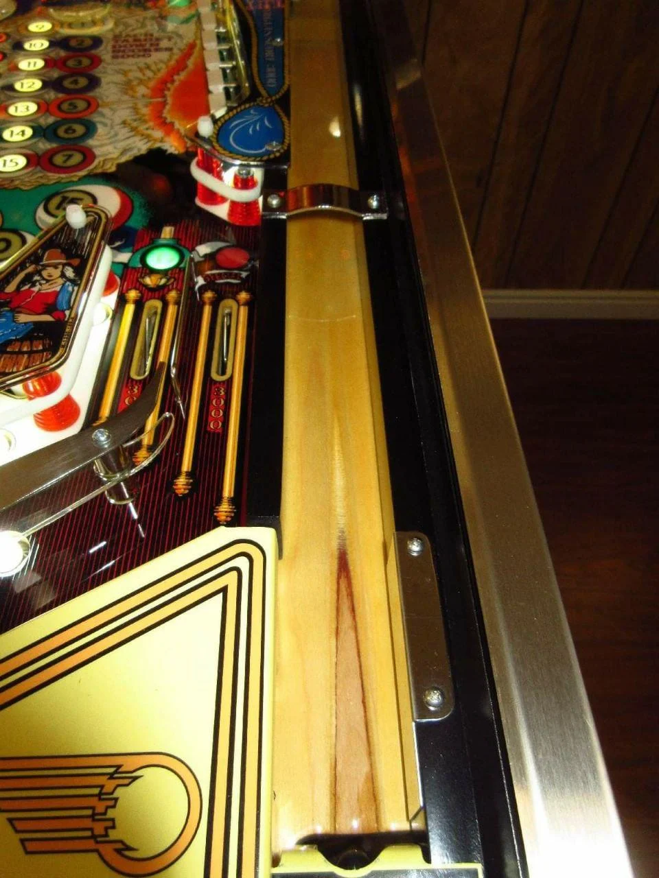 Buy Eight Ball Deluxe Pinball Machine Online - Image 19