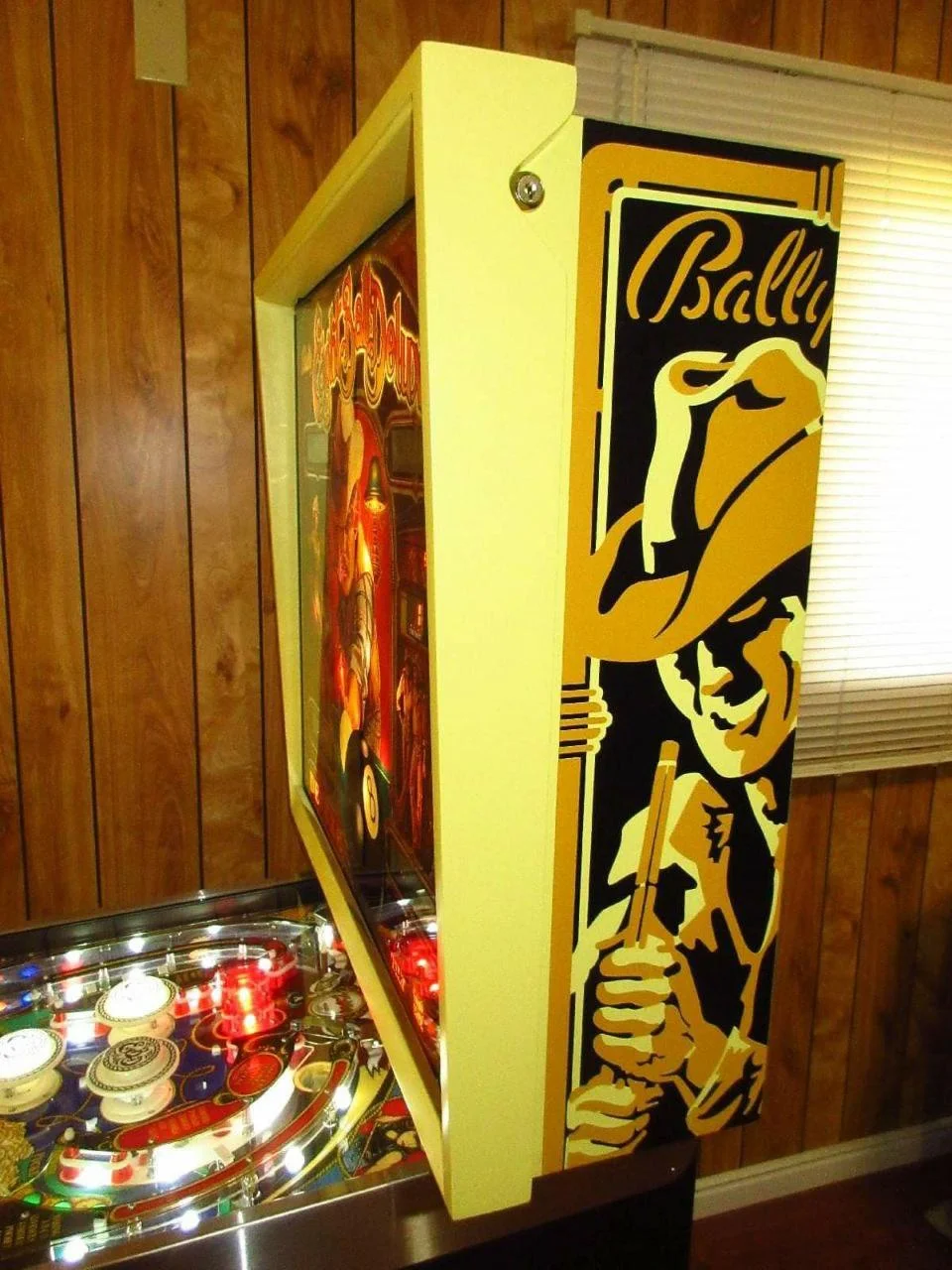 Buy Eight Ball Deluxe Pinball Machine Online - Image 23
