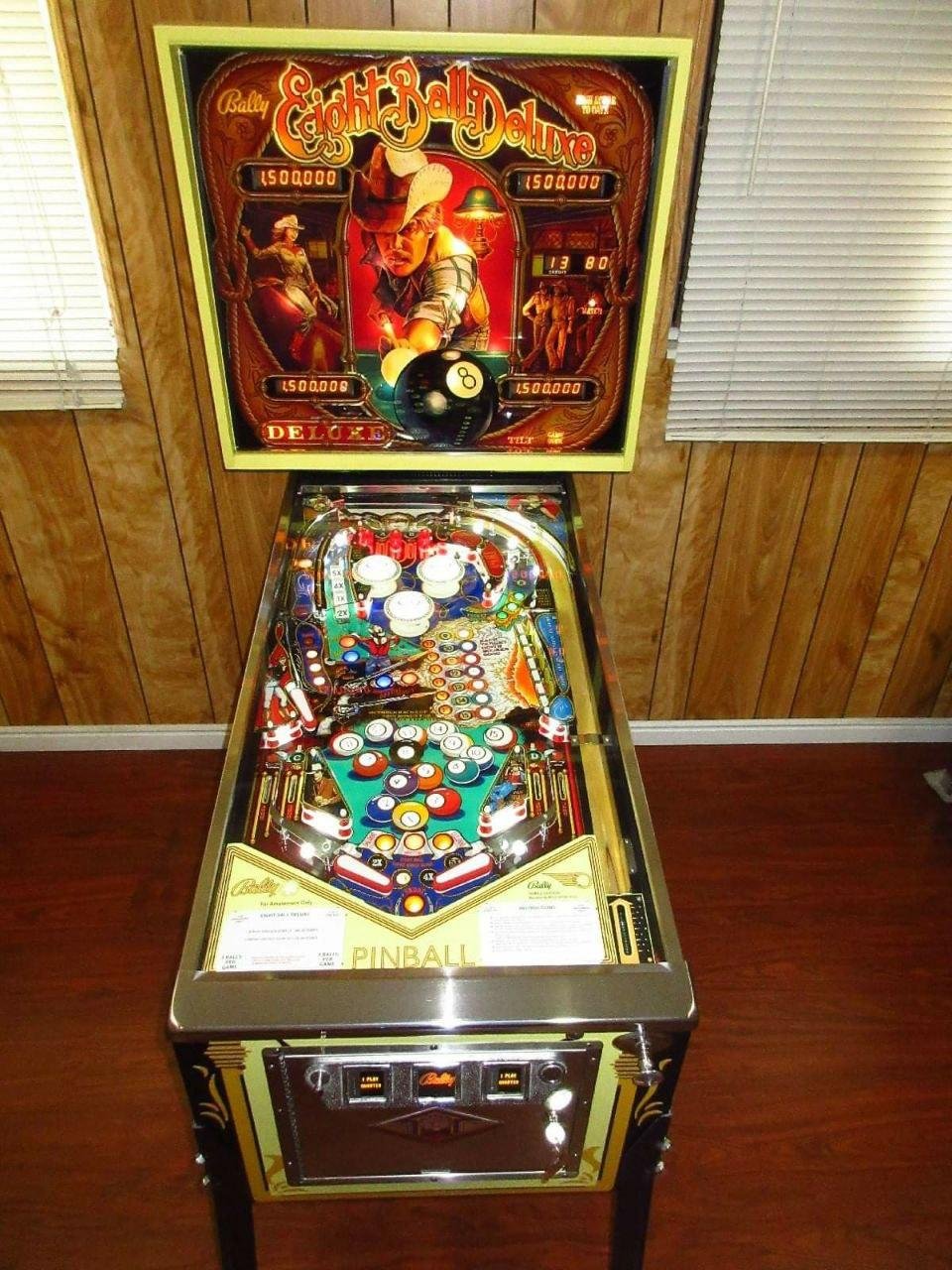 eight ball pinball machine for sale